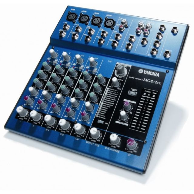 Yamaha MG 8/2FX Mixer