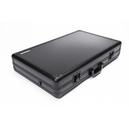 Magma 41102 Metal Frame Case – Black